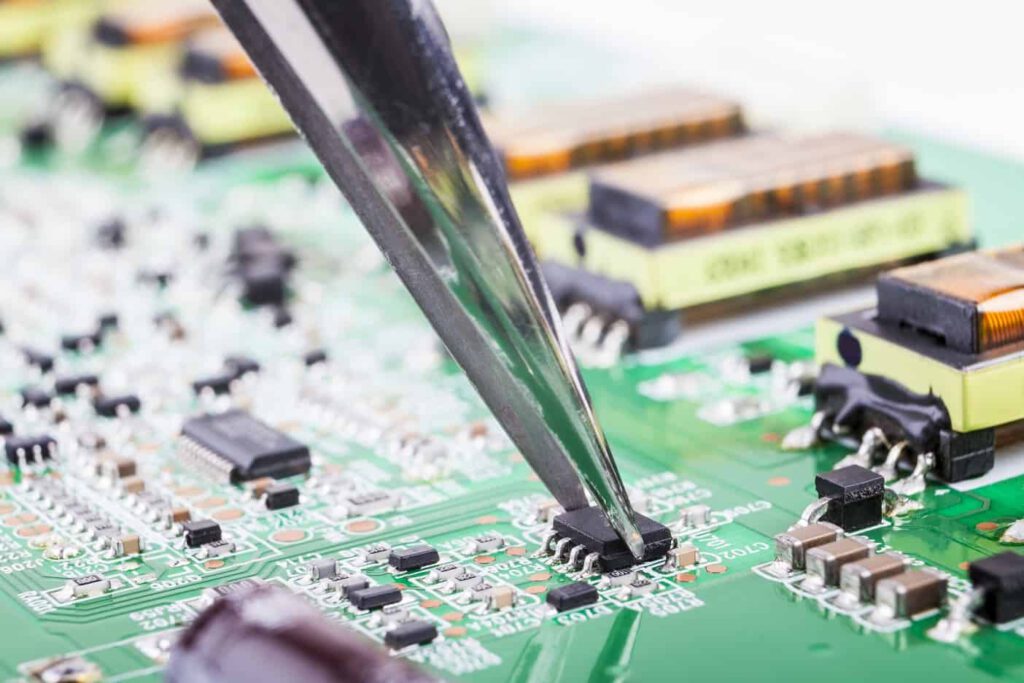 пожизненное обслуживание PCB