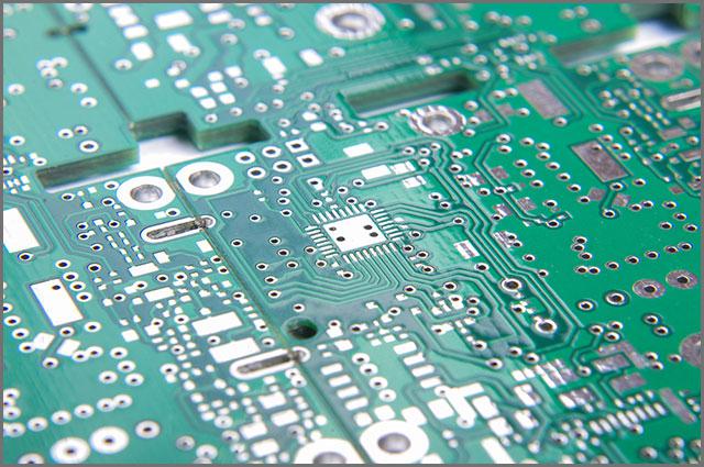 PCB (Printed Circuit Board)